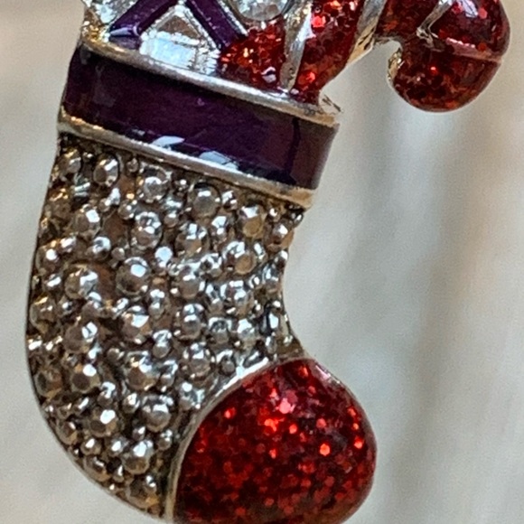 NWT Carole Rhinestone & Glittery Red Christmas Stockings Hook Dangle Earrings - Picture 3 of 8